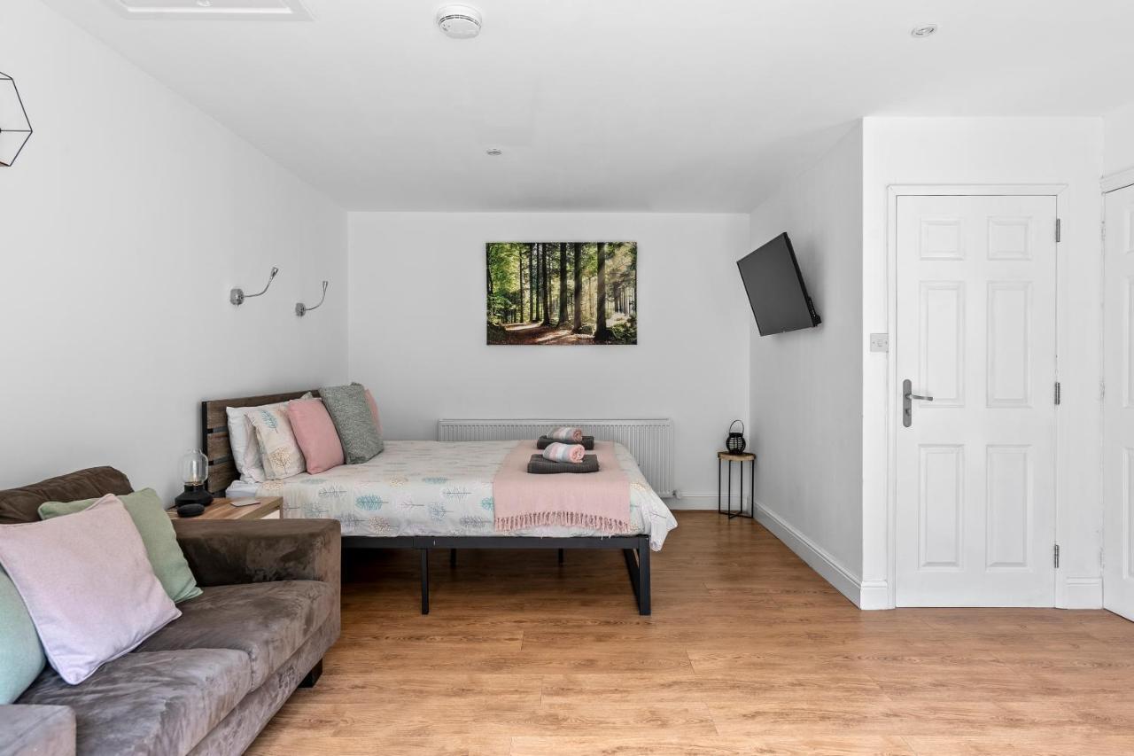 Number 2, Lytton Tree Lodge, Reydon, Southwold Eksteriør billede