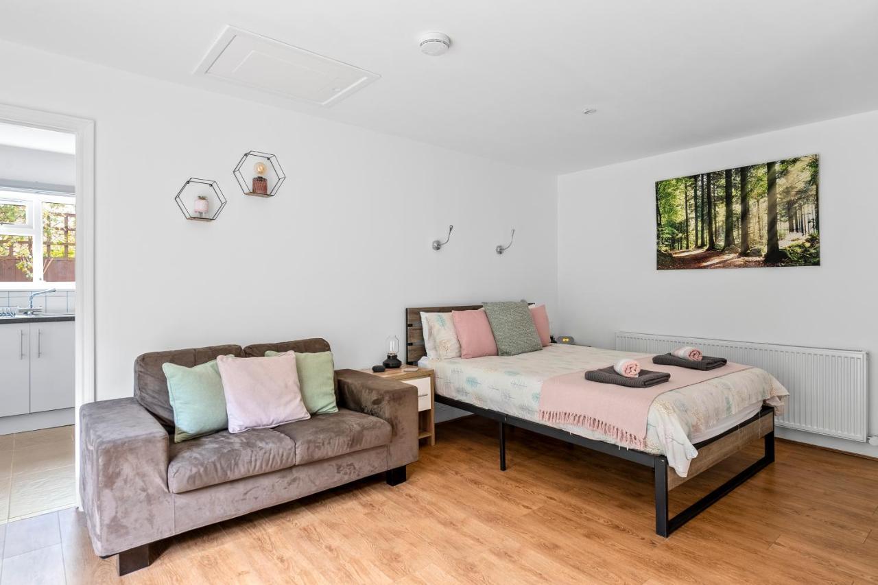 Number 2, Lytton Tree Lodge, Reydon, Southwold Eksteriør billede